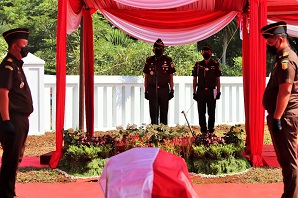 Makam Jaksa Agung Pertama Indonesia Gatot Taroenamihardja Dipindahkan