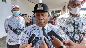 Momen HUT Ke-76 PGRI, Pemkab Jayapura Komitmen Perjuangkan Masa Depan Guru