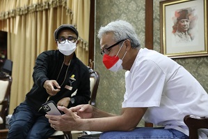 Malam-malam Temui Gubernur Jateng. Ternyata Hal Ini Yang dibicarakan Ivanka Slank