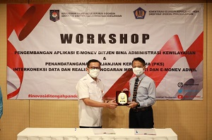 Ditjen Bina Adwil dan Ditjen Perbendaharaan Tandatangani PKS Interkoneksi Data Monsakti ke E-Monev Ditjen Bina Adwil