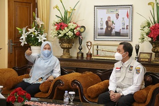 Dirjen Bina Pemdes Pantau Langsung Pelaksanaan Pilkades di Kabupaten Pandeglang