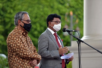 Menteri Johnny: Pemerintah Akan Lakukan Moratorium Penerbitan Izin Pinjol