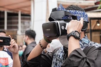 Menparekraf Dorong Pelaku Ekraf Bandung Tingkatkan Kualitas Karya Lewat AKI