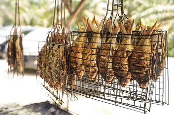 Menparekraf Dorong Desa Wisata Koto Mesjid Riau Ekspor Produk Olahan Ikan Patin