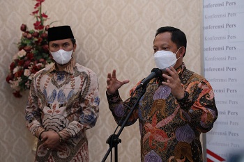 Mendagri : Pelonggaran Bertahap Aktivitas Masyarakat Harus Tetap Dikawal Dengan Penerapan Prokes