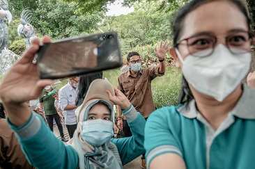 Kemenparekraf Ajak Tenaga Kesehatan Berwisata untuk Melepas Penat