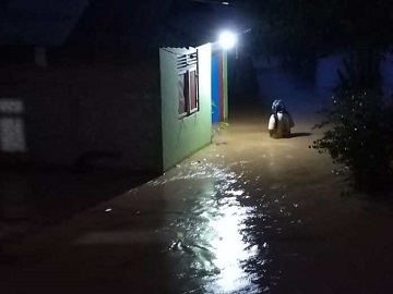 Sebanyak 155 Rumah Warga Kecamatan Tomilito Terendam Akibat Banjir
