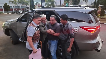 Kejaksaan Amankan Buronan Kasus Korupsi APBD Garut