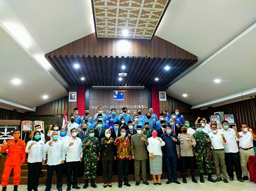 Lantik 5 Pejabat Eselon 2 di Lingkungan Pemkab Mentawai. Bupati : Jadikan Pekerjaan Menjadi Martabat Budaya Kita
