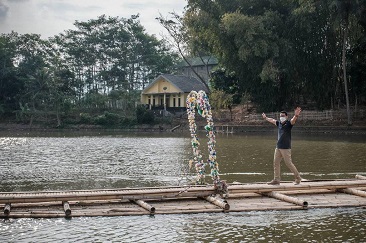 Kunjungi Desa Wisata Cangkuang, Menparekraf Beri Bantuan Bagi Pelaku Parekraf