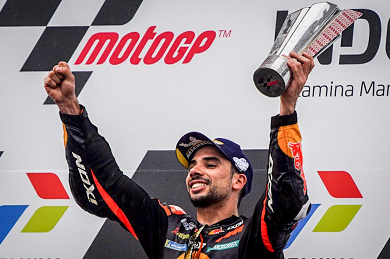 Mengenal Lebih Dekat Piala MotoGP Mandalika Karya Pelaku Ekraf Bali 