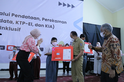 Kemdagri Ingin 100 Persen Penyandang Disabilitas Miliki KTP-el dan KIA