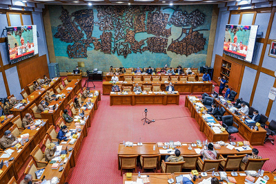  Menparekraf Paparkan Kesiapan MotoGP Mandalika 2022 dalam Raker Komisi X DPR RI