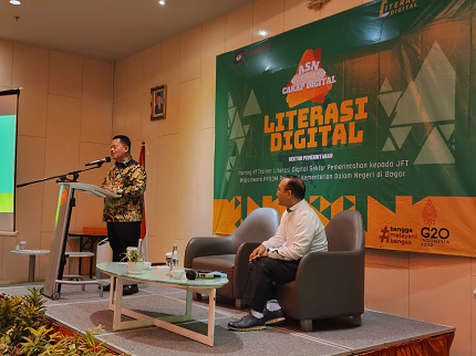 Para Widyaiswara PPSDM Kemendagri Terima Pembekalan Kompetensi dan Literasi Digital