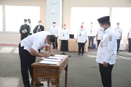 Sekjen Kemendagri Lantik 11 Pejabat Fungsional dan 2 Pejabat Struktural di Lingkungan Kemendagri