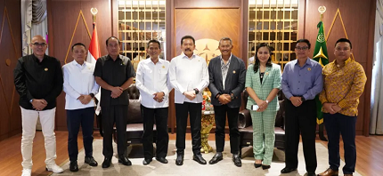 JAKSA AGUNG MENERIMA AUDIENSI KETUA UMUM ASOSIASI PENAMBANG NIKEL INDONESIA