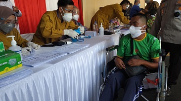Ratusan Disabilitas Menjadi Sasaran Vaksinasi di Pacitan