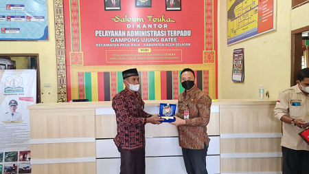 Kepala Balai Pemdes Lampung Tinjau Juara I Lomba Gampong Tingkat Provinsi Aceh 