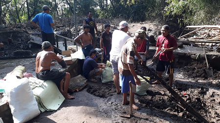 Pascameluap, BPBD Kabupaten Pasuruan Pasang Tanggul Sementara di sekitar DAS Lawean dan Rejoso 