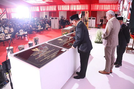 Atas Nama Presiden, Mendagri Resmikan Tiga DOB Papua