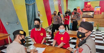 Lagi, Puluhan Rumah Makan Di Kabupaten Pasuruan Langgar Aturan PPKM Darurat