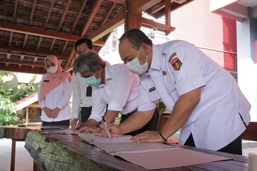 Tingkatkan SDM Pertanian Bupati Ngawi, Teken MoU dengan Polbangtan Malang