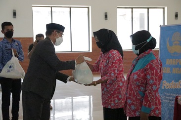 Baksos KORPRI Peduli, Salurkan Paket Sembako Untuk Pekerja Seni