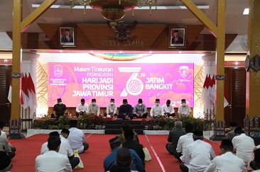 Malam Tirakatan HUT Prov. Jatim Ke – 76