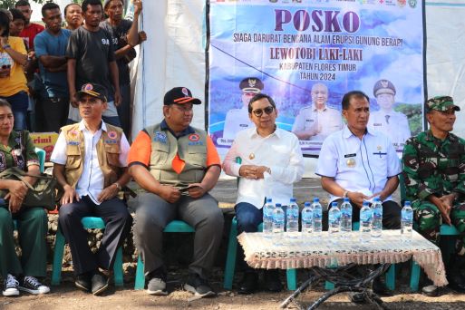 BNPB PASTIKAN PENANGANAN KORBAN ERUPSI GUNUNG LEWOTOBI LAKI - LAKI