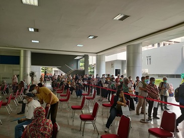 PT HM Sampoerna Beri Bantuan 3000 Rapid Antigen Untuk Kembalian Santri Di Kabupaten Pasuruan