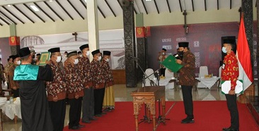 Bupati Irsyad Yusuf Lantik Pimpinan Baznas Kabupaten Pasuruan Periode 2021-2026