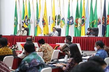 Dukung Investasi, Mendagri Minta Kepala Daerah Inventarisasi Aturan Daerah 