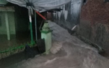 Satu Rumah Warga Hanyut Akibat Banjir di Kota Padangsidempuan
