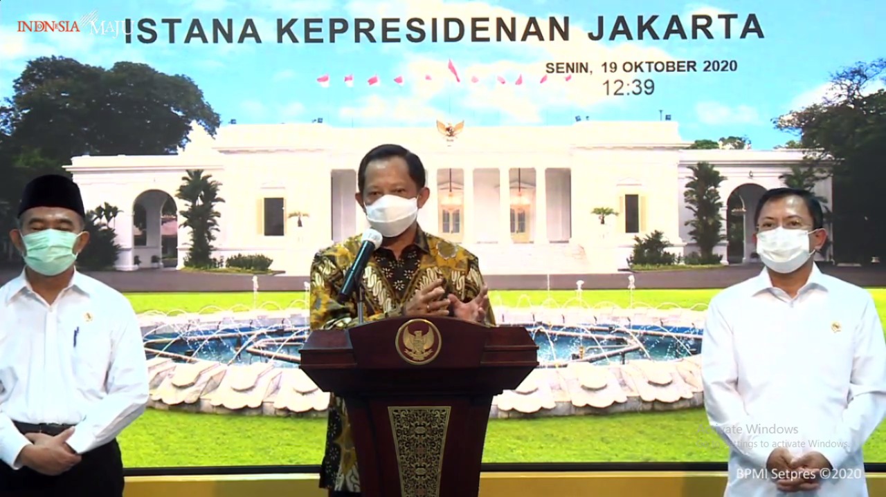 Mendagri Minta Daerah Antisipasi Potensi Penularan dan Masyarakat Tetap Patuhi Protokol Kesehatan Covid-19 di Hari Libur Panjang