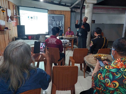 PAKET CITY TOUR JAS MERAH BLITAR BUMI BUNG KARNO