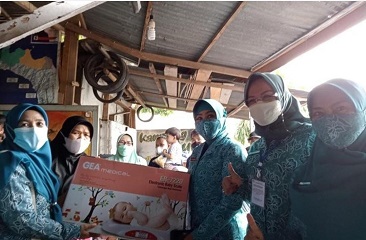 TP PKK Pusat Berikan Bantuan Makanan Bergizi ke Posyandu di Palu Timur