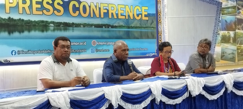 KONGRES MASYARAKAT ADAT NUSANTARA SUGUHKAN SENI BUDAYA MASYARAKAT ADAT SE - NUSANTARA