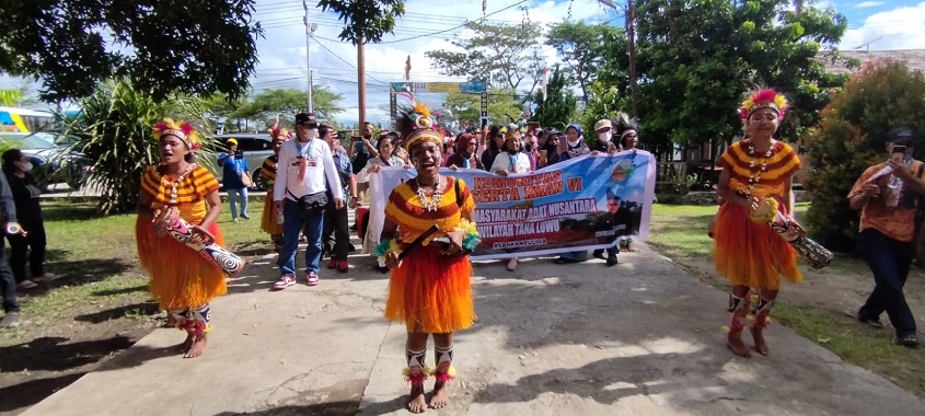 MASYARAKAT ADAT TANAH LUWU BAWA MISI PEMEKARAN PROVINSI LUWU RAYA