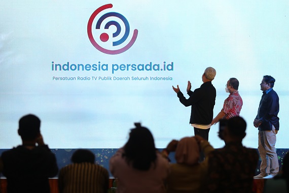 LOGO BARU INDONESIAPERSADA.ID: REPRESENTASI RADIO DAN TV PUBLIK LOKAL KEKINIAN