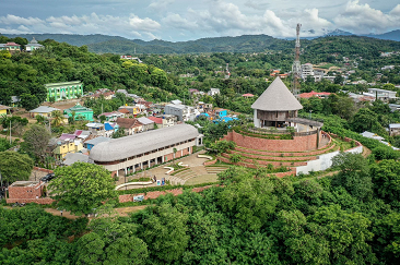 Menparekraf Resmikan Creative Hub Labuan Bajo, Bentuk Komitmen Bangkitkan Ekonomi dan Penciptaan Peluang Usaha