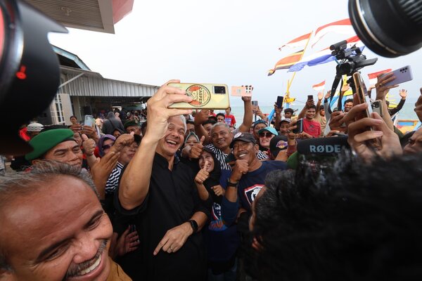 Bahagianya Nelayan Lampung Disambangi Ganjar