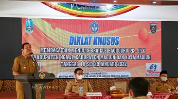 Diklat Membaca dan Menulis Braille, Tingkatkan Kompetensi Guru PK – PLK
