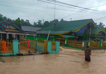 Banjir Kabupaten Muara Enim, BPBD Evakuasi Warga ke Tempat Aman