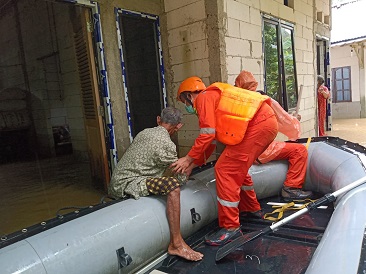 Banjir Rendam 2.351 Rumah di Banyumas, Sebanyak 620 Jiwa Mengungsi