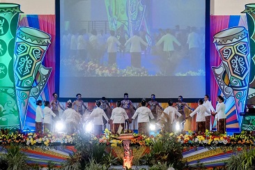 Menparekraf Buka Konferensi Besar Masyarakat Adat Papua ke-IV di Kaimana Papua Barat