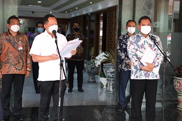 Mendagri Umumkan Tim Seleksi Calon Anggota KPU RI dan Bawaslu RI Periode 2022-2027