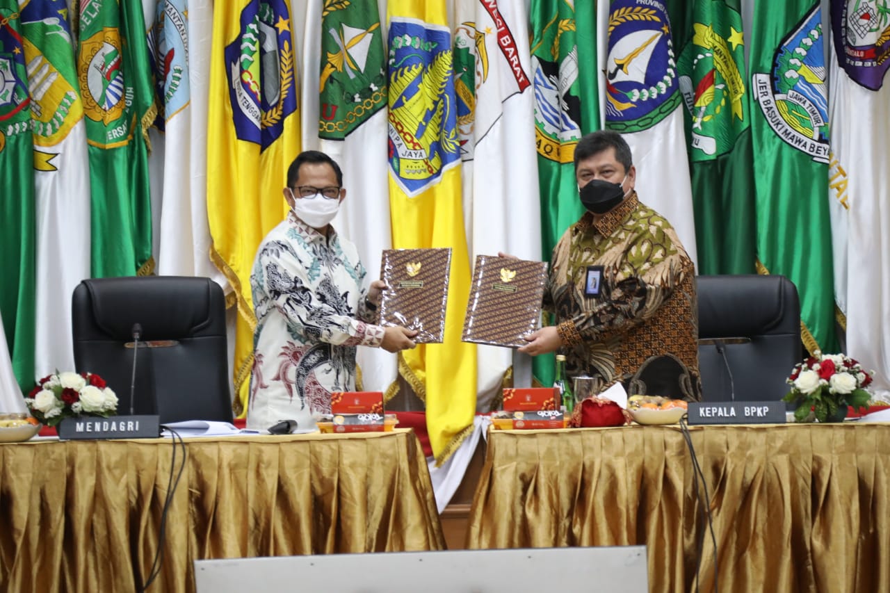 MENDAGRI : Bapaslon Jangan Arak - arakan Saat Daftar ke KPU