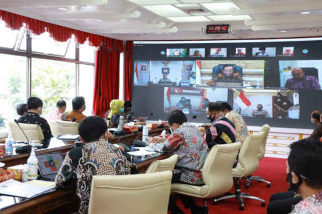 SEKJEN PARPOL HARUS AMBIL PERAN PILKADA AMAN COVID 19