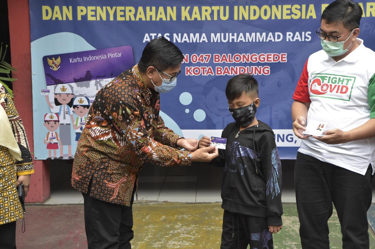 Pemerintah Terus Berikan Perhatian Kepada Siswa dari Keluarga Tidak Mampu
