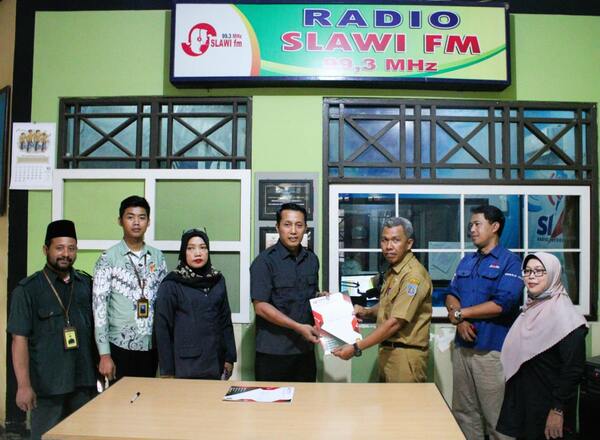 Bawaslu Kabupaten Tegal Jalin Kerjasama dengan LPPL Slawi FM Untuk Pemilu Serentak 2024